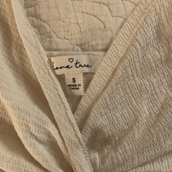 Top - Picture 2 of 2